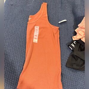 NWT old navy tank